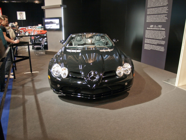 Обои картинки фото автомобили, выставки, уличные, фото