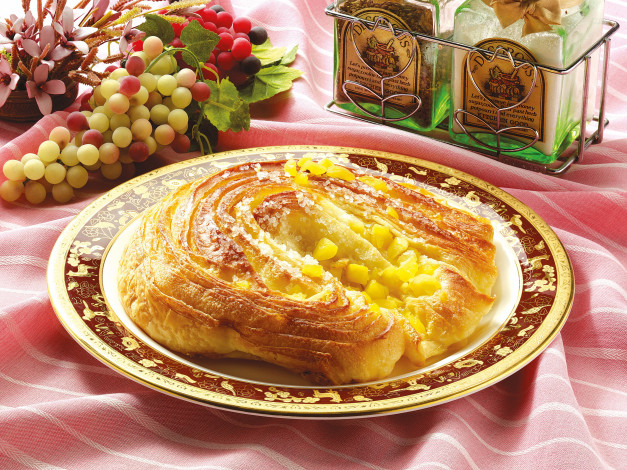 Обои картинки фото еда, хлеб, выпечка, тарелка