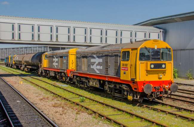 Обои картинки фото техника, поезда, рельсы, дорога, железная, состав, локомотив