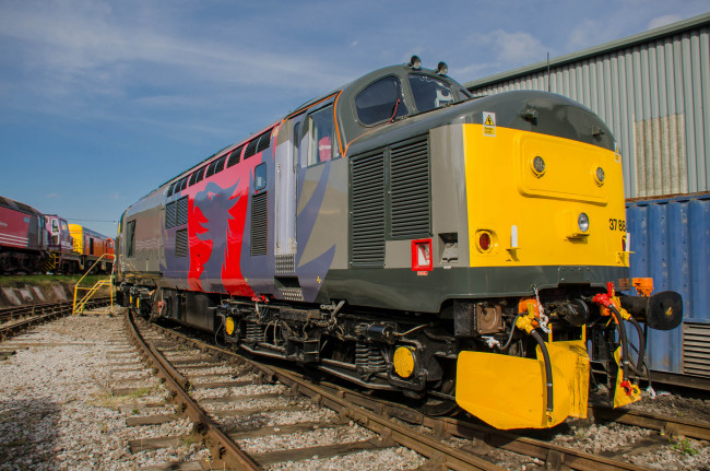 Обои картинки фото техника, локомотивы, железная, локомотив, рельсы, дорога