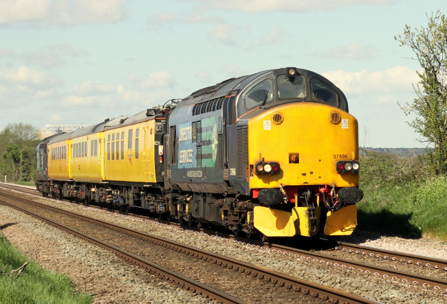 Обои картинки фото техника, поезда, локомотив, состав, рельсы, дорога, железная