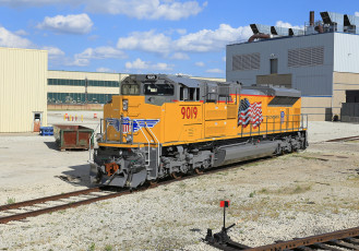 Картинка техника локомотивы рельсы локомотив