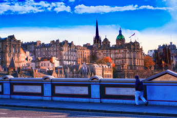 Картинка города -+улицы +площади +набережные человек дорога здания