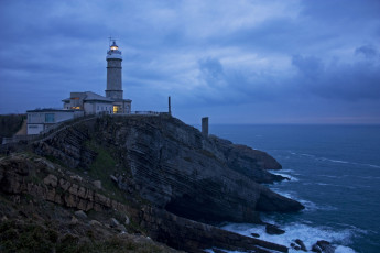 Картинка испания природа маяки облака побережье водоем