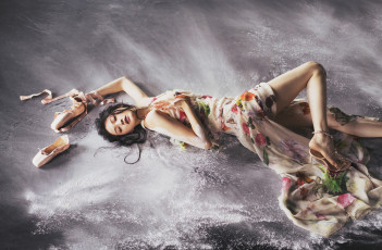 Картинка девушки -unsort+ азиатки туфли платье шатенка девушка азиатка