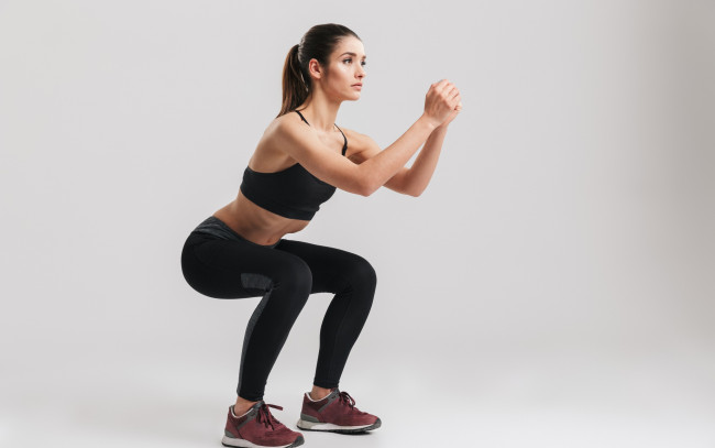 Обои картинки фото спорт, фитнес, фон, девушка, взгляд