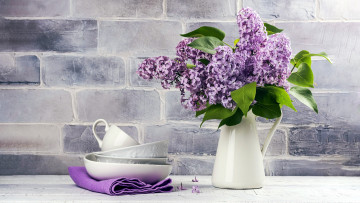 Картинка цветы сирень кувшин букет