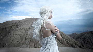 Картинка девушки светлана+хофман+ lunny+chan образ костюм косплей наряд платье скалы