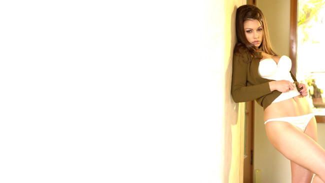 Обои картинки фото девушки, aria giovanni, aria, giovanni