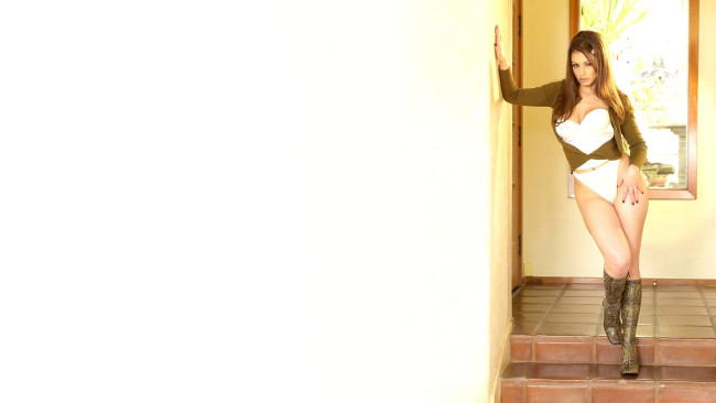 Обои картинки фото девушки, aria giovanni, aria, giovanni