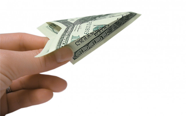 Обои картинки фото разное, золото, купюры, монеты, свернутые, доллары