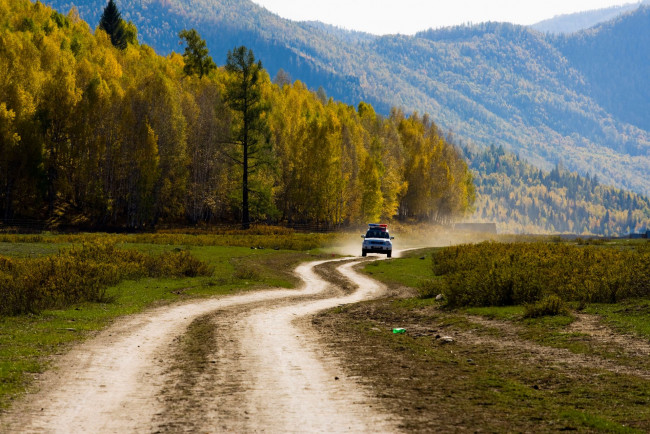 Обои картинки фото природа, дороги, лес, авто, горы