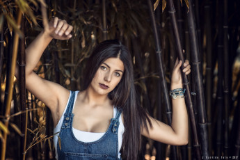 Картинка девушки -unsort+ брюнетки темноволосые взгляд лицо