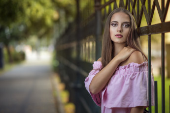 Картинка девушки -unsort+ брюнетки темноволосые лицо взгляд