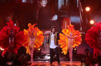 обоя киркоров, музыка, филипп киркоров, женщина, концерт, певец, микрофон, мужчина