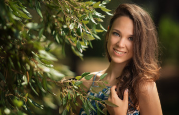 Картинка девушки -unsort+ брюнетки темноволосые лицо взгляд