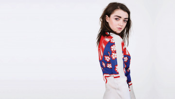 Картинка девушки maisie+williams актриса брюнетка платье