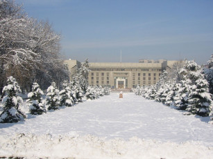 Картинка города здания дома