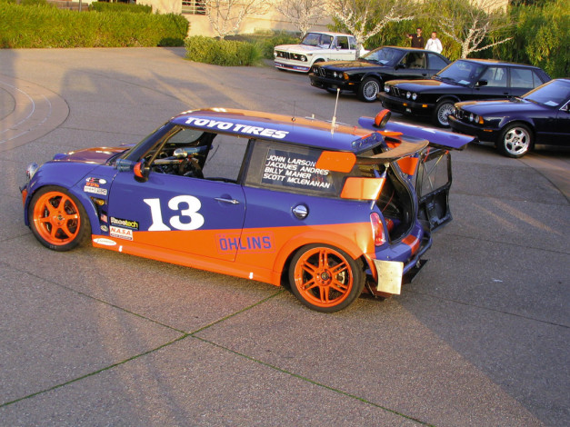 Обои картинки фото автомобили, выставки, уличные, фото