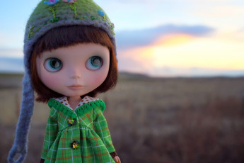 Картинка разное игрушки шапочка кукла