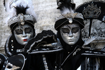 Картинка разное маски карнавальные костюмы карнавал венеция