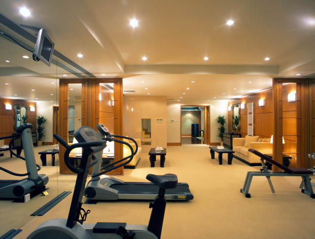 Обои картинки фото интерьер, кабинет, библиотека, офис, тренажеры