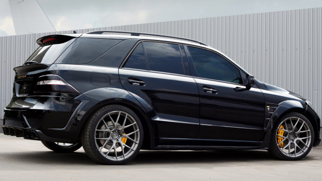 Обои картинки фото mercedes, ml, автомобили, benz, грузовики, mercedes-benz, подразделение, daimler, ag, легковые, автобусы, двигатели, германия