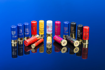 обоя оружие, пулимагазины, патроны