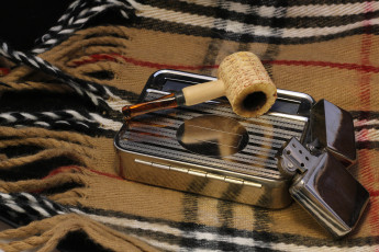 Картинка still+life разное курительные+принадлежности +спички трубка зажигалка