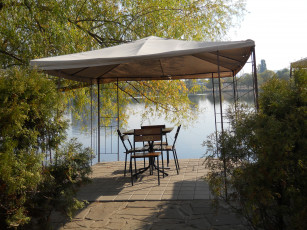 Картинка у+озера+тельбин природа реки озера киев осень беседка озеро тельбин