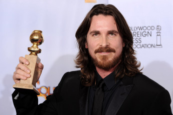 Картинка мужчины christian+bale бородка усы награда