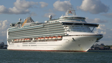 Картинка azura корабли лайнеры круиз лайнер