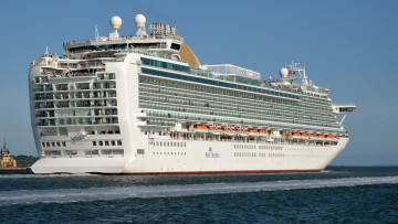 Картинка azura корабли лайнеры круиз лайнер