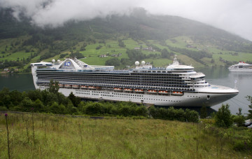 Картинка caribbean+princess корабли лайнеры лайнер круиз