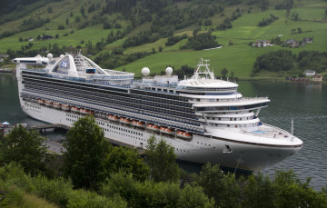 Картинка caribbean+princess корабли лайнеры круиз лайнер