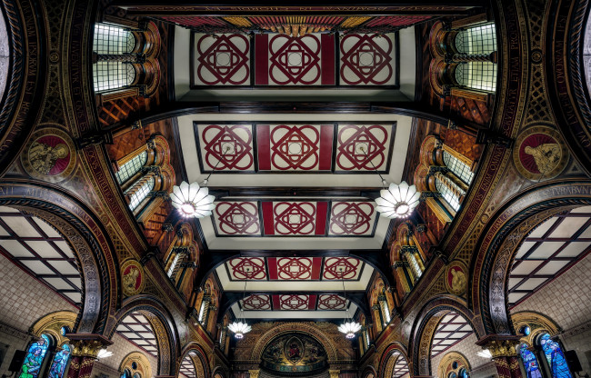 Обои картинки фото интерьер, убранство,  роспись храма, потолок