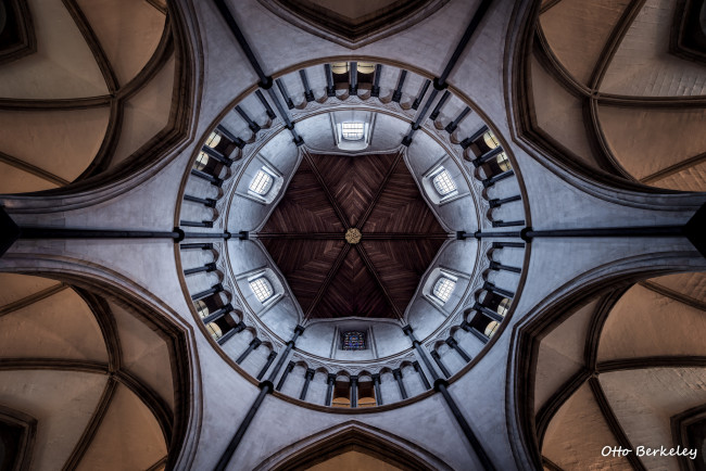 Обои картинки фото интерьер, убранство,  роспись храма, потолок