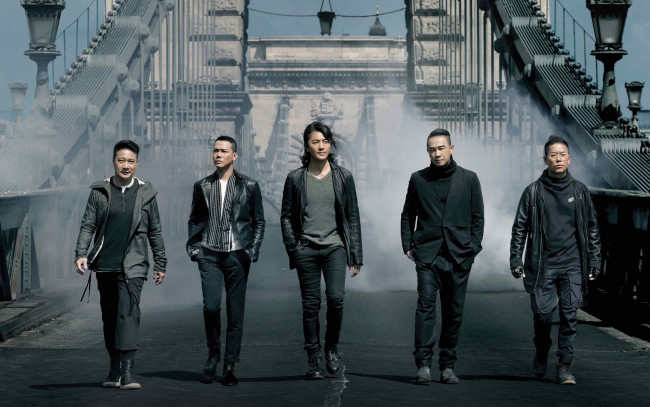 Обои картинки фото золотая работа , 2018, кино фильмы, huang jin xiong di, кадры, из, фильма, золотая, работа, huang, jin, xiong, di, боевик, криминал, китай, гонконг