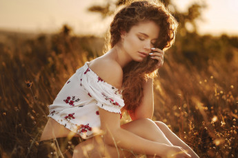 Картинка алина+заславская девушки алина заславская alina zaslavskaya девушка модель рыжеволосая красотка поза флирт стройная сексуальная фигура