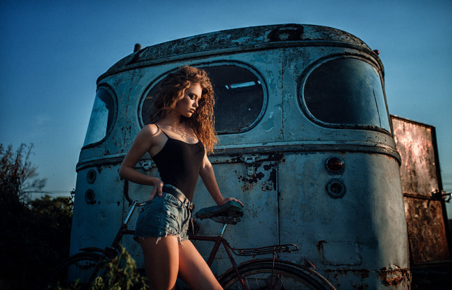 Обои картинки фото алина заславская, девушки, алина, заславская, alina, zaslavskaya, девушка, модель, рыжеволосая, красотка, поза, флирт, стройная, сексуальная, фигура