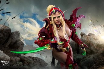 Картинка девушки ира+сокол образ косплей наряд костюм оружие скалы