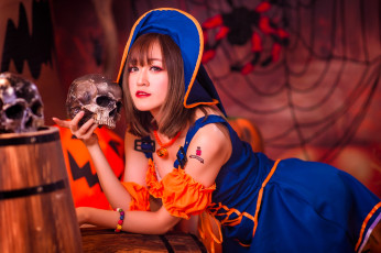 Картинка девушки -+креатив +косплей образ косплей костюм наряд черепа бочка паутина