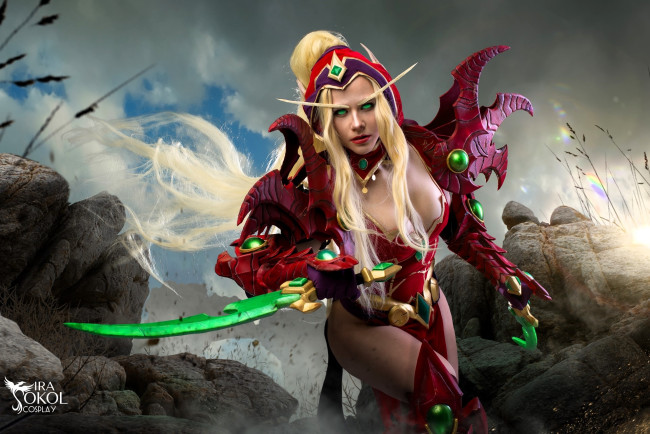 Обои картинки фото девушки, ира сокол, образ, косплей, наряд, костюм, оружие, скалы