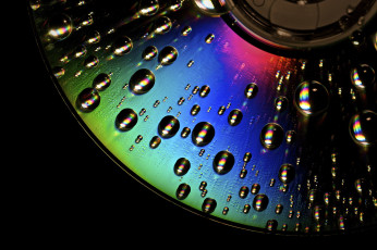 Картинка разное капли брызги всплески диск радужный