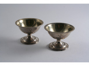 Картинка разное посуда столовые приборы кухонная утварь чаши серебро