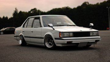 Картинка автомобили выставки уличные фото toyota