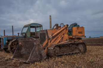 Картинка техника бульдозеры+на+гусенецах трактор