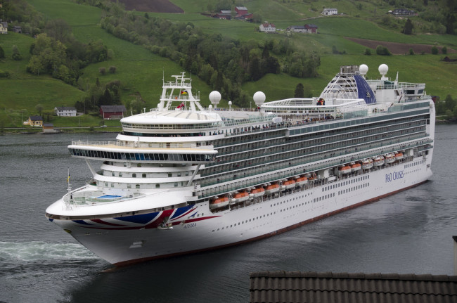 Обои картинки фото azura, корабли, лайнеры, круизный, лайнер