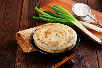 Картинка еда пироги палочки мука лук лепешка