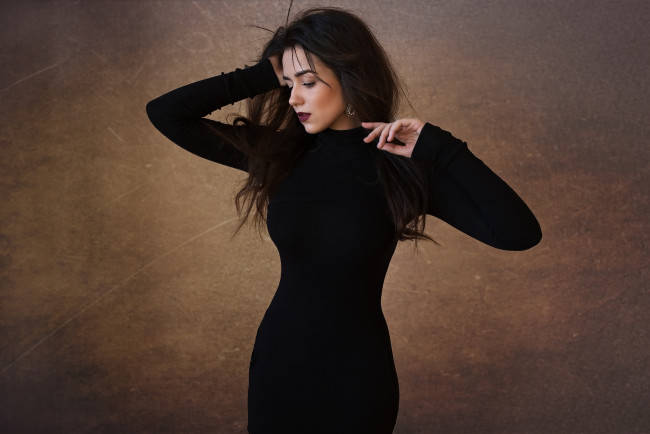 Обои картинки фото девушка, девушки, -unsort , брюнетки, темноволосые, модель
